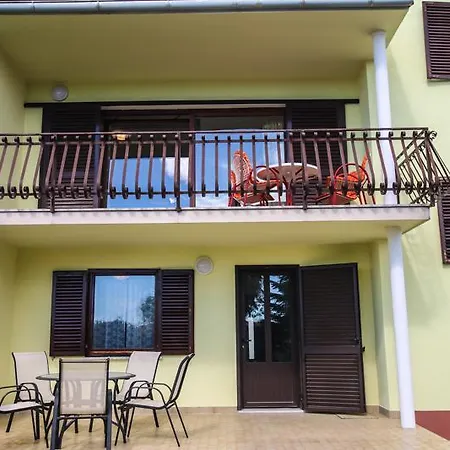 Holiday Casa Solaria